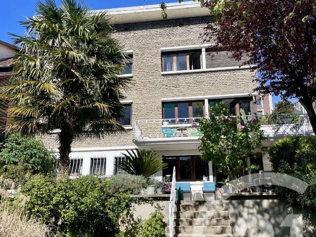 Maison 8 pièces 188 m²