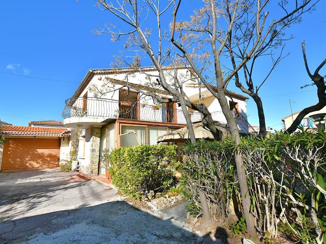 Maison 8 pièces 188 m²