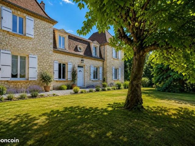 Maison 8 pièces 188 m²