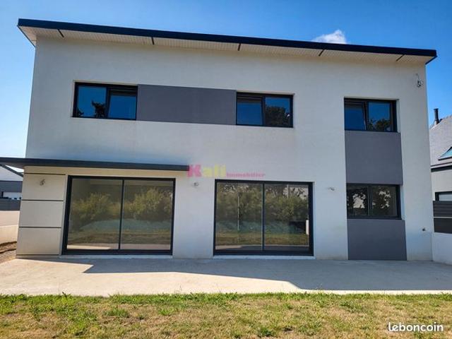 Maison 8 pièces 189 m²