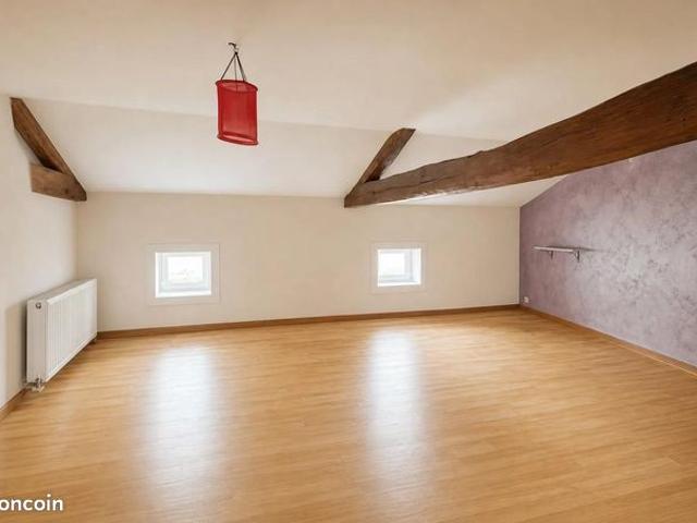 Maison 8 pièces 189 m²