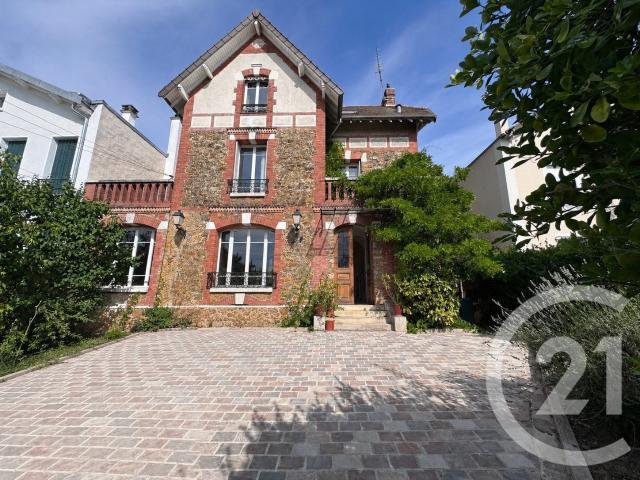 Maison 8 pièces 189 m²