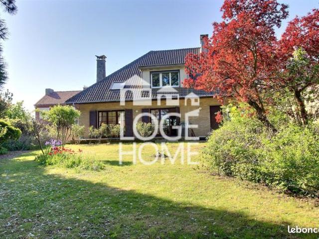 Maison 8 pièces 189 m²