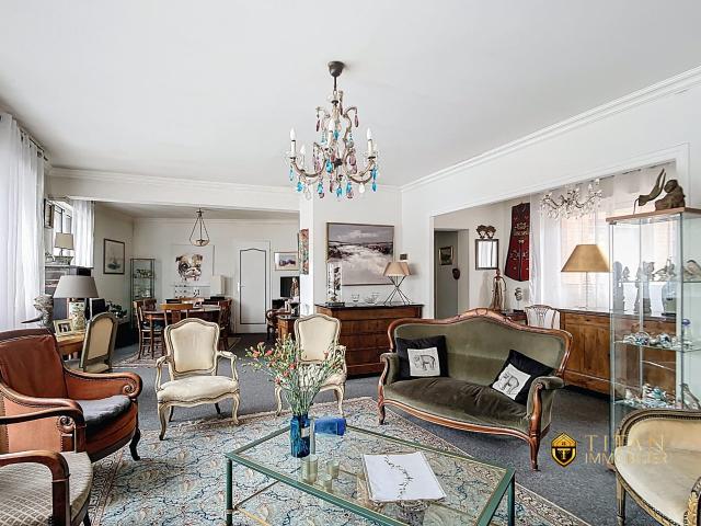 Maison 8 pièces 189 m²