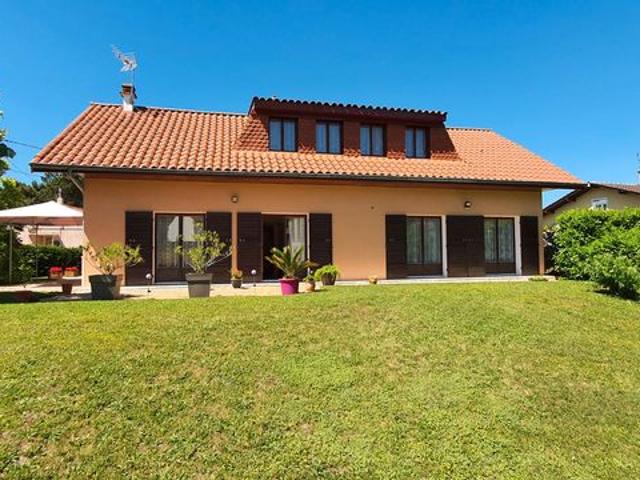 Maison 8 pièces 189 m²