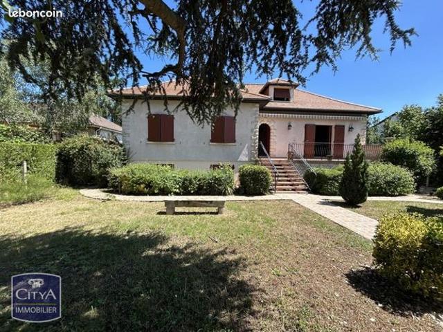 Maison 8 pièces 189 m²