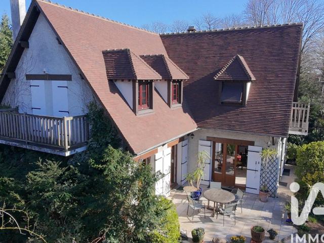 Maison 8 pièces 189 m²