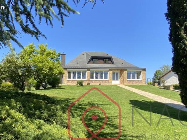 Maison 8 pièces 189 m²