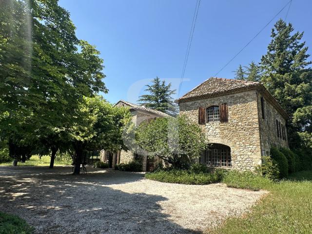Maison 8 pièces 189 m²