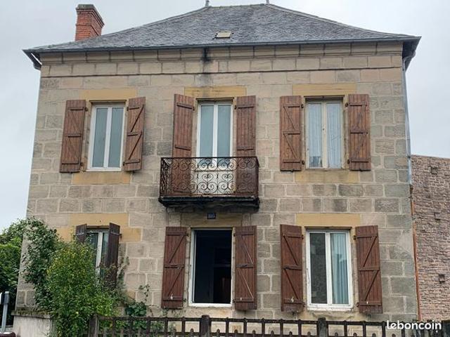Maison 8 pièces 180 m²