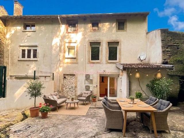 Maison 8 pièces 180 m²
