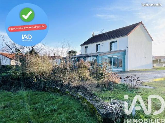 Maison 8 pièces 180 m²
