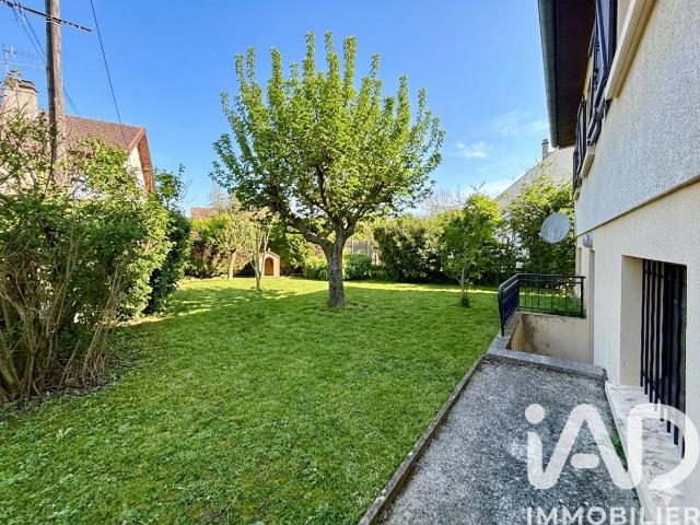 Maison 8 pièces 180 m²