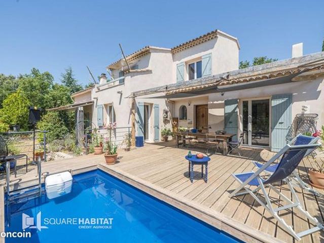 Maison 8 pièces 180 m²