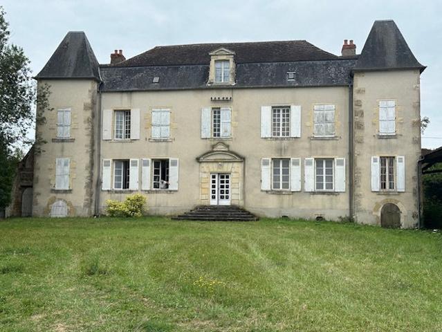 Maison 8 pièces 180 m²