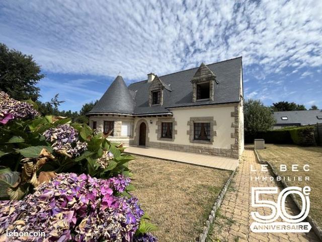 Maison 8 pièces 180 m²