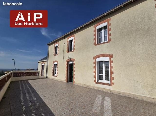Maison 8 pièces 180 m²
