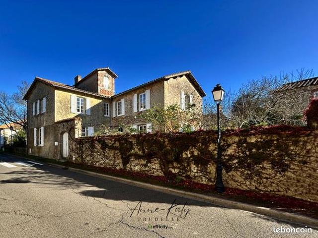Maison 8 pièces 180 m²
