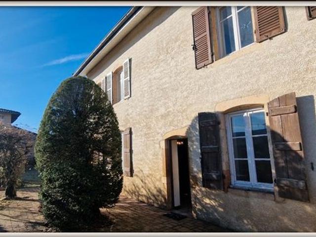 Maison 8 pièces 180 m²