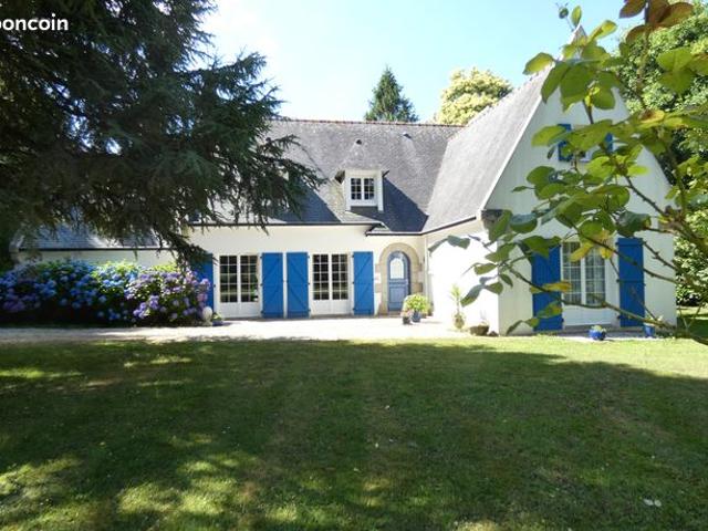 Maison 8 pièces 180 m²