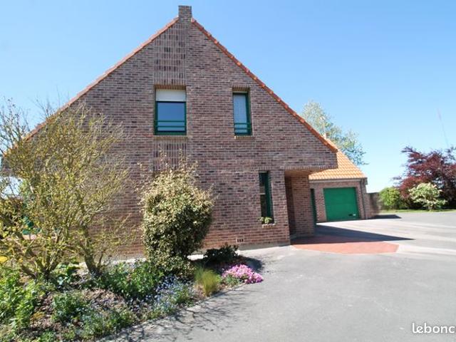 Maison 8 pièces 180 m²