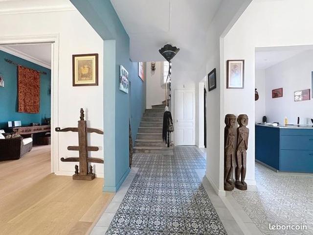Maison 8 pièces 180 m²