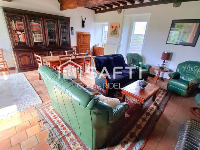 Maison 8 pièces 180 m²