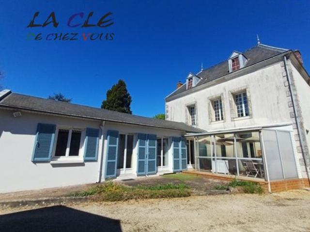 Maison 8 pièces 180 m²