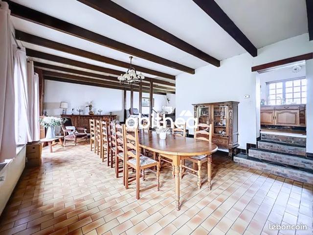 Maison 8 pièces 180 m²