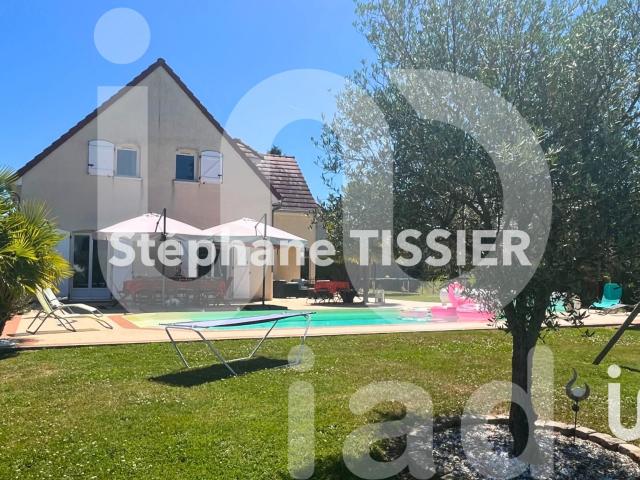 Maison 8 pièces 180 m²