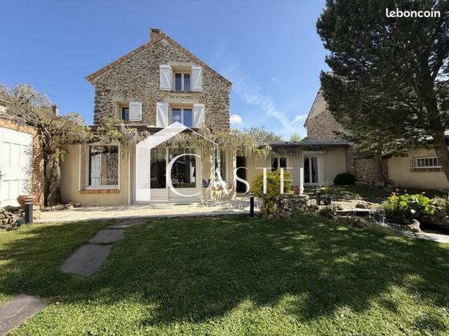Maison 8 pièces 180 m²