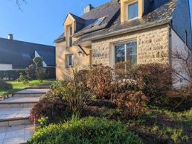 Maison 8 pièces 180 m²