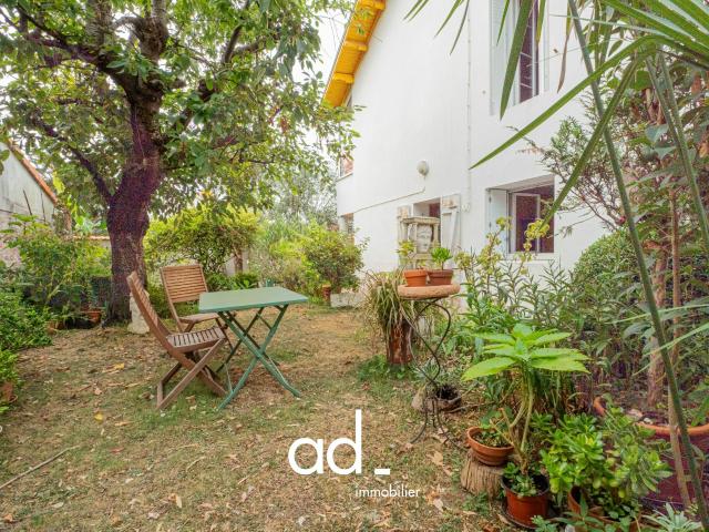 Maison 8 pièces 180 m²
