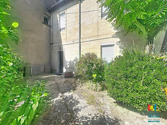 Maison 8 pièces 180 m²