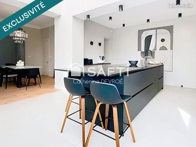 Maison 8 pièces 180 m²