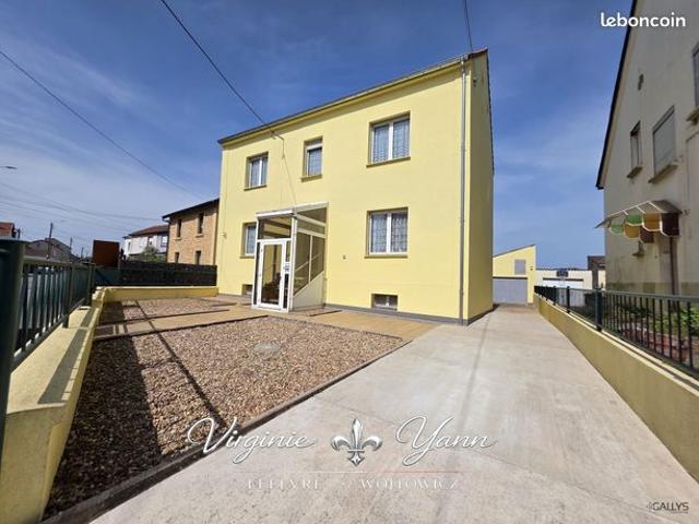 Maison 8 pièces 180 m²