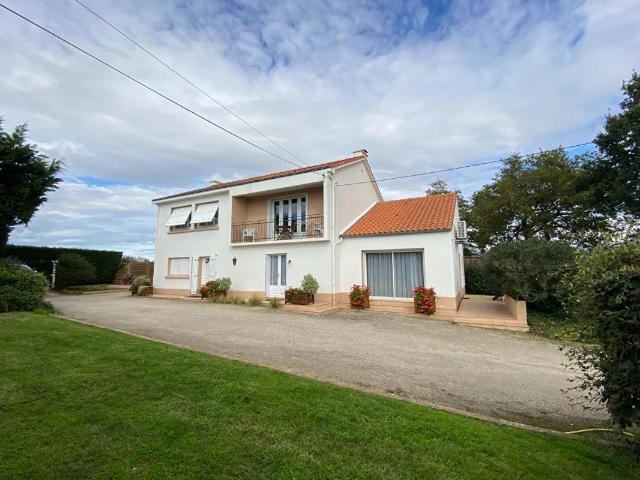 Maison 8 pièces 180 m²