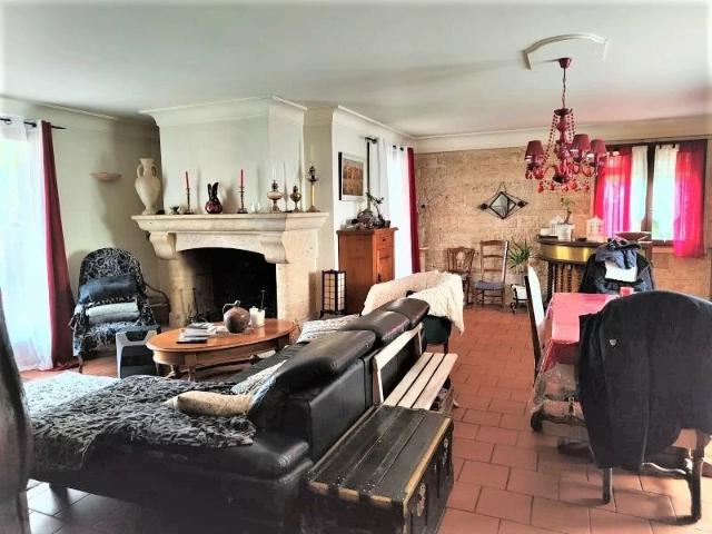 Maison 8 pièces 180 m²