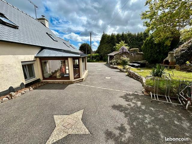 Maison 8 pièces 180 m²