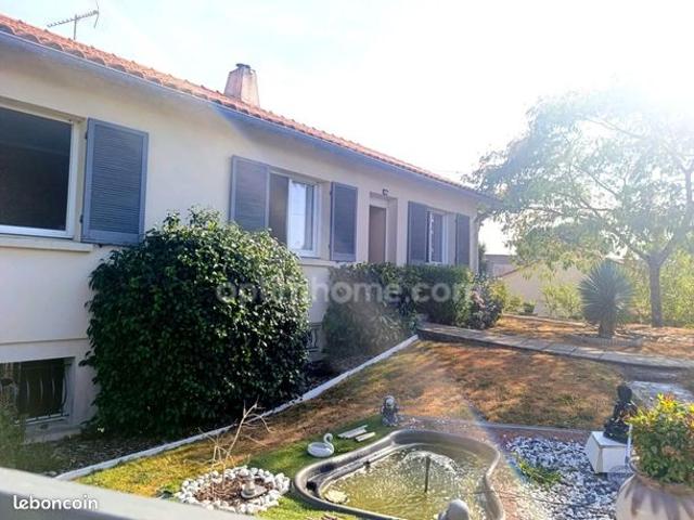 Maison 8 pièces 180 m²
