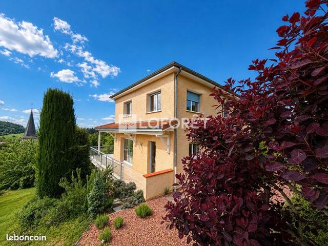 Maison 8 pièces 180 m²