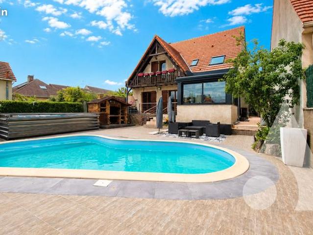 Maison 8 pièces 180 m²