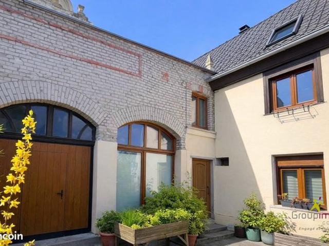Maison 8 pièces 180 m²