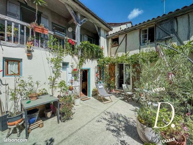 Maison 8 pièces 180 m²