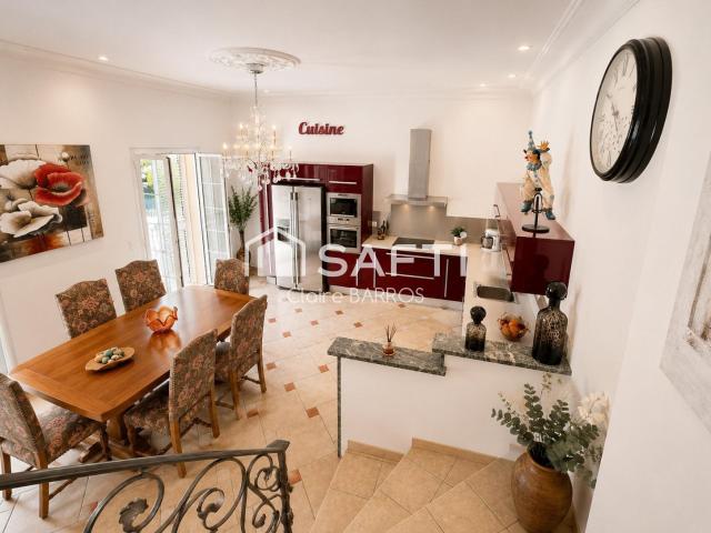 Maison 8 pièces 180 m²