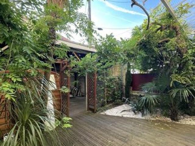 Maison 8 pièces 180 m²