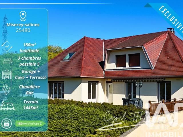Maison 8 pièces 180 m²