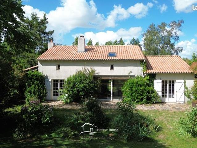 Maison 8 pièces 180 m²