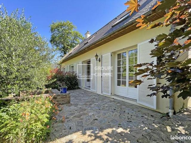 Maison 8 pièces 180 m²