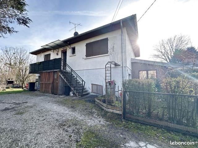 Maison 8 pièces 180 m²